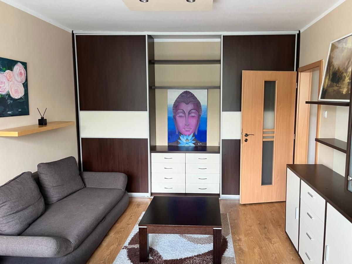 Elegant Escape - Free Parking, Easy Access To Centre Apartament Bratysława