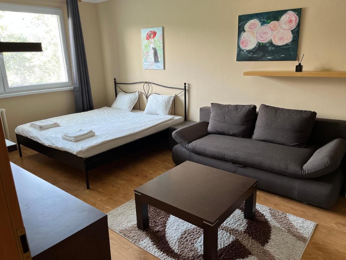 Elegant Escape - Free Parking, Easy Access To Centre Bratysława